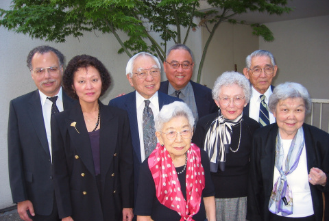 Group of men and women (ddr-densho-474-219)