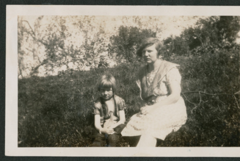 mother and child (ddr-densho-378-334)