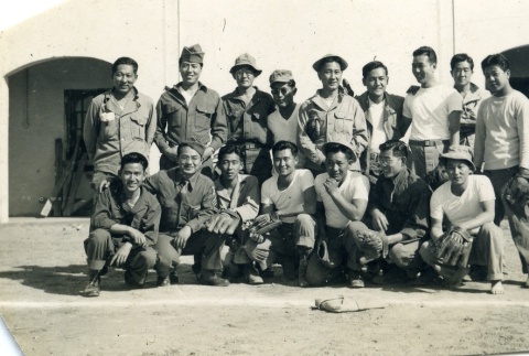 Group of soldiers (ddr-densho-22-360)