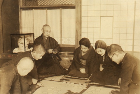 Naganari Ogasawara and others playing a card game (ddr-njpa-4-1717)