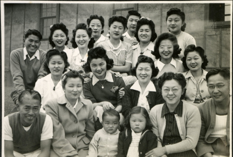 Manzanar, hospital staff (ddr-densho-343-96)