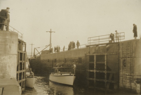 Ballard Locks (ddr-densho-128-65)