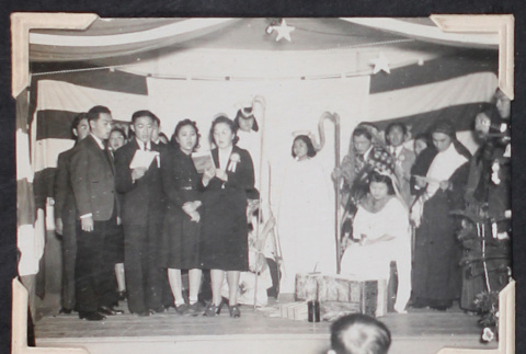 Singing people (ddr-densho-468-431)