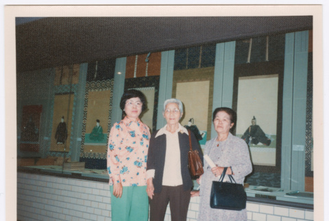 Mitsuye Yabe and Friends at Art Exhibit (ddr-ohs-1-223)