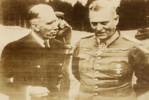 Wilhelm Keitel meeting with Franz von Papen (ddr-njpa-1-739)