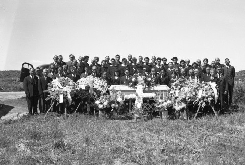 Funeral at Minidoka (ddr-fom-1-327)