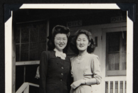 Kiyo and Gracie (ddr-densho-542-675)