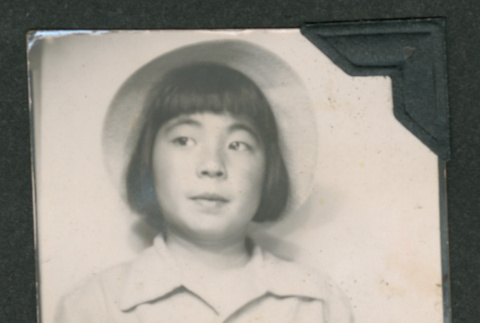 Portrait of young girl (ddr-densho-550-212)