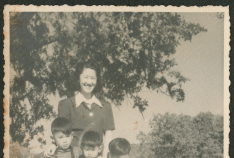 Sumi - Ronald - Gerald - Bobby (ddr-densho-378-1059)