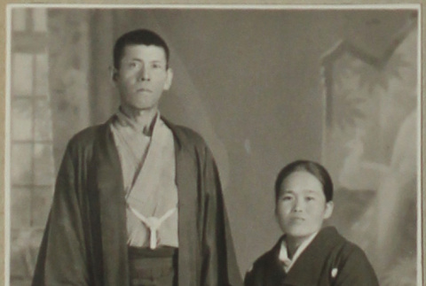 Miyamoto family (ddr-densho-357-650)