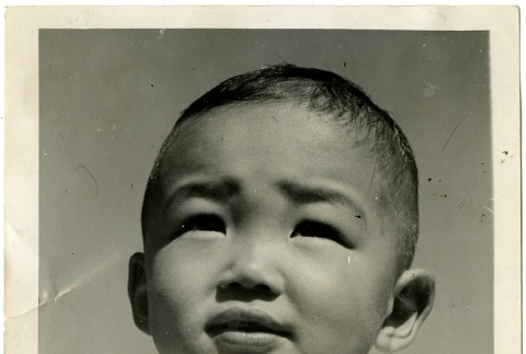 Photo of a little boy (ddr-manz-6-14)