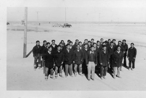 Group of Japanese Americans (ddr-densho-188-11)