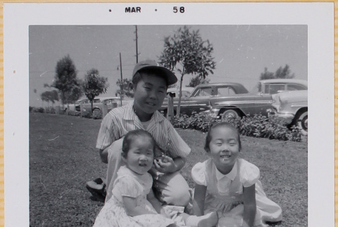 William, Leslie and Susan Shiomi (ddr-densho-522-443)