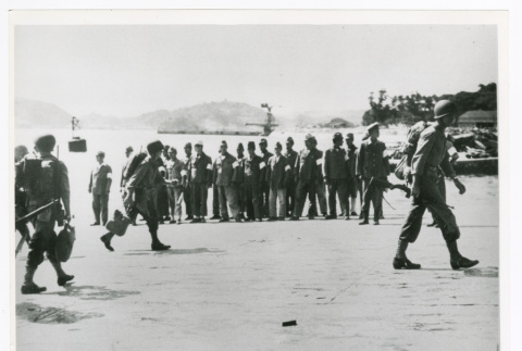 Marines coming ashore in Yokosuka (ddr-densho-1007-115)