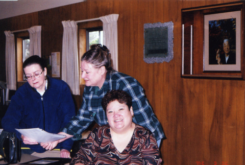 Margo Izutsu with Marguerite Russell and MaryAnne Parmeter in Foundation office (ddr-densho-354-1948)