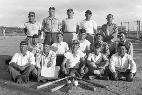 Baseball team in Minidoka (ddr-fom-1-611)