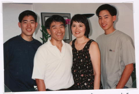 Nishimura family photo (ddr-densho-477-757)