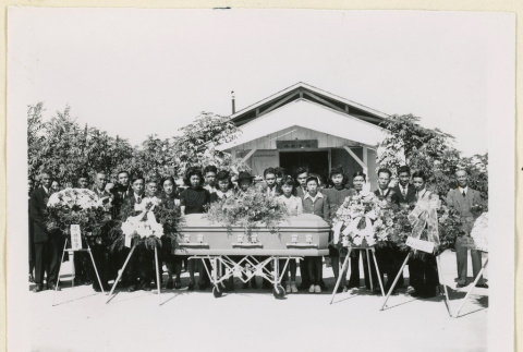 Funeral for Dempei Yoshimi (ddr-densho-37-1711)