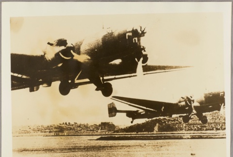 Front and back (ddr-njpa-13-1112-mezzanine-9de2ff09d9)