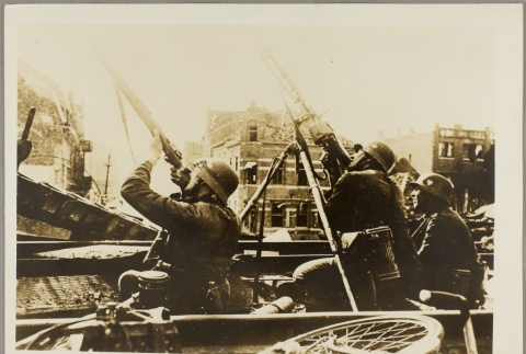Soldiers firing guns (ddr-njpa-13-1661)