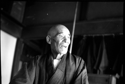 Photo of man seated (ddr-densho-426-283)