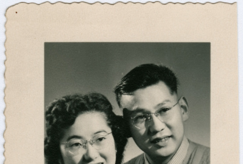 Japanese American couple (ddr-densho-26-124)