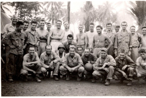 Group photo of soldiers (ddr-densho-563-20)