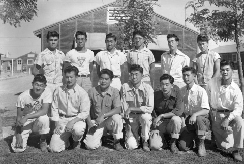 Men's sports team in Minidoka (ddr-fom-1-582)