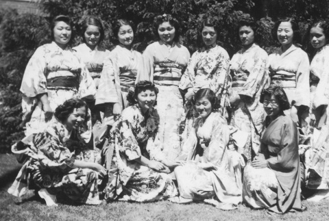 Girls of the Japanese Students Club (ddr-densho-134-19)