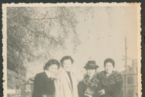 Hede - Amy - Mrs. Ishige - Mrs. Tanaka (ddr-densho-378-1031)