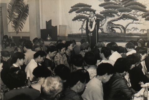 Masahide Kanayama giving a speech (ddr-njpa-4-627)