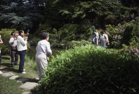 Tour group visiting from Kobe (ddr-densho-354-1293)