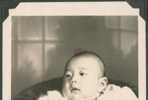 Baby portrait (ddr-densho-483-507)