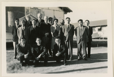 Dr. Jones and a Protestant church group (ddr-densho-37-957)