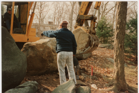 Kaneji directing rock placement (ddr-densho-377-2372)