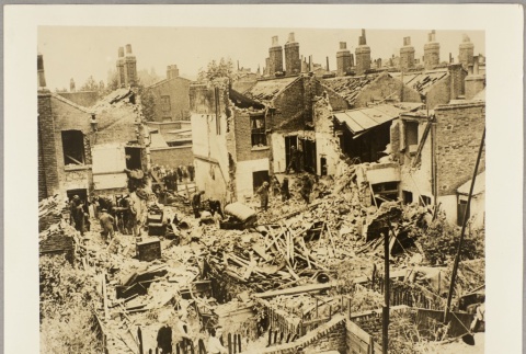 Homes destroyed in a bombing (ddr-njpa-13-270)