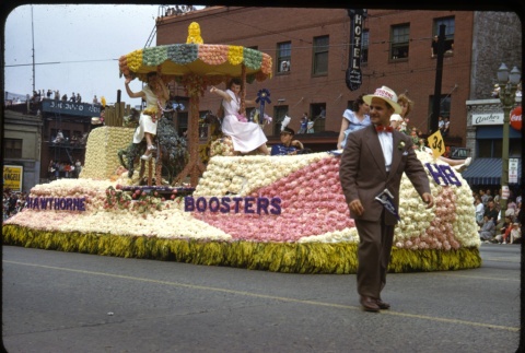Portland Rose Festival Parade- float 34 