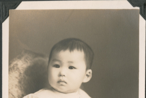 Baby portrait of Tomiko Suzuki (ddr-densho-483-563)