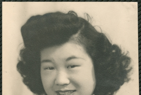 Portrait of woman (ddr-densho-522-668)