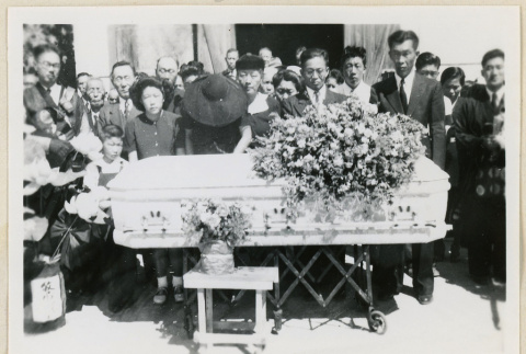 Funeral for I. Konishi (ddr-densho-37-2100)
