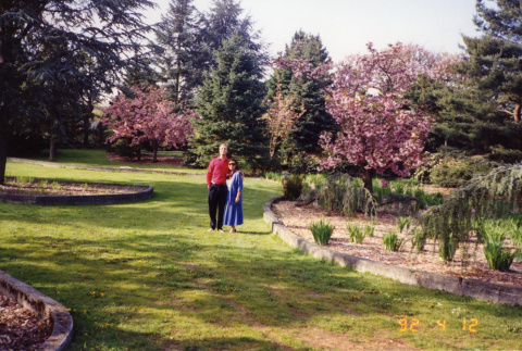 Linda Kubota Byrd and John Byrd in the Garden (ddr-densho-354-430)