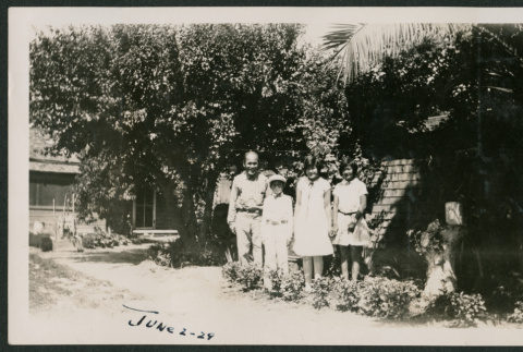 family photo (ddr-densho-378-329)