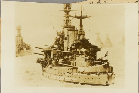 The HMS Renown (ddr-njpa-13-547)