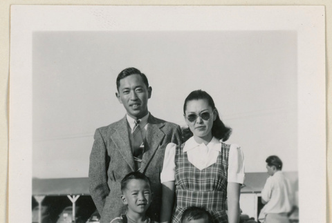 Otani family (ddr-densho-37-930)