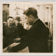 Man doing demonstration (ddr-densho-426-1876)