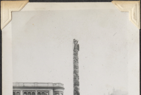 Totem pole and pergola in Pioneer Square (ddr-densho-466-793)
