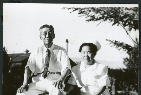Photograph of a couple at Manzanar (ddr-csujad-47-262)