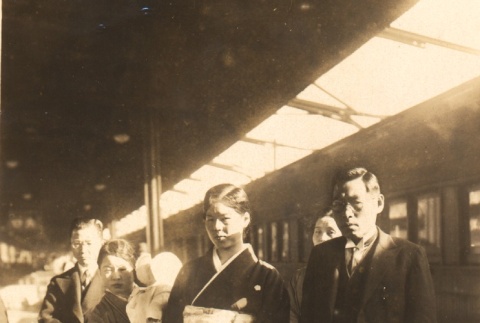 Family at a train station (ddr-njpa-4-2621)