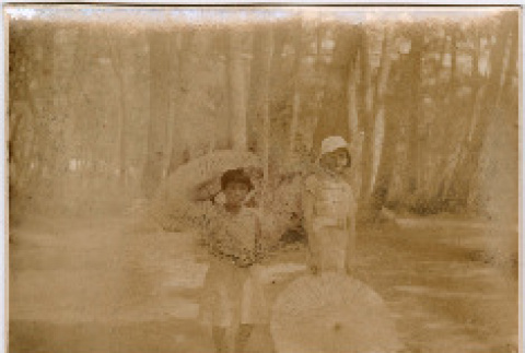 Photo front and back (ddr-densho-426-1950-mezzanine-c758658f5c)