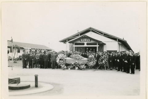 Funeral for Katsushiro Chabata (ddr-densho-37-1341)